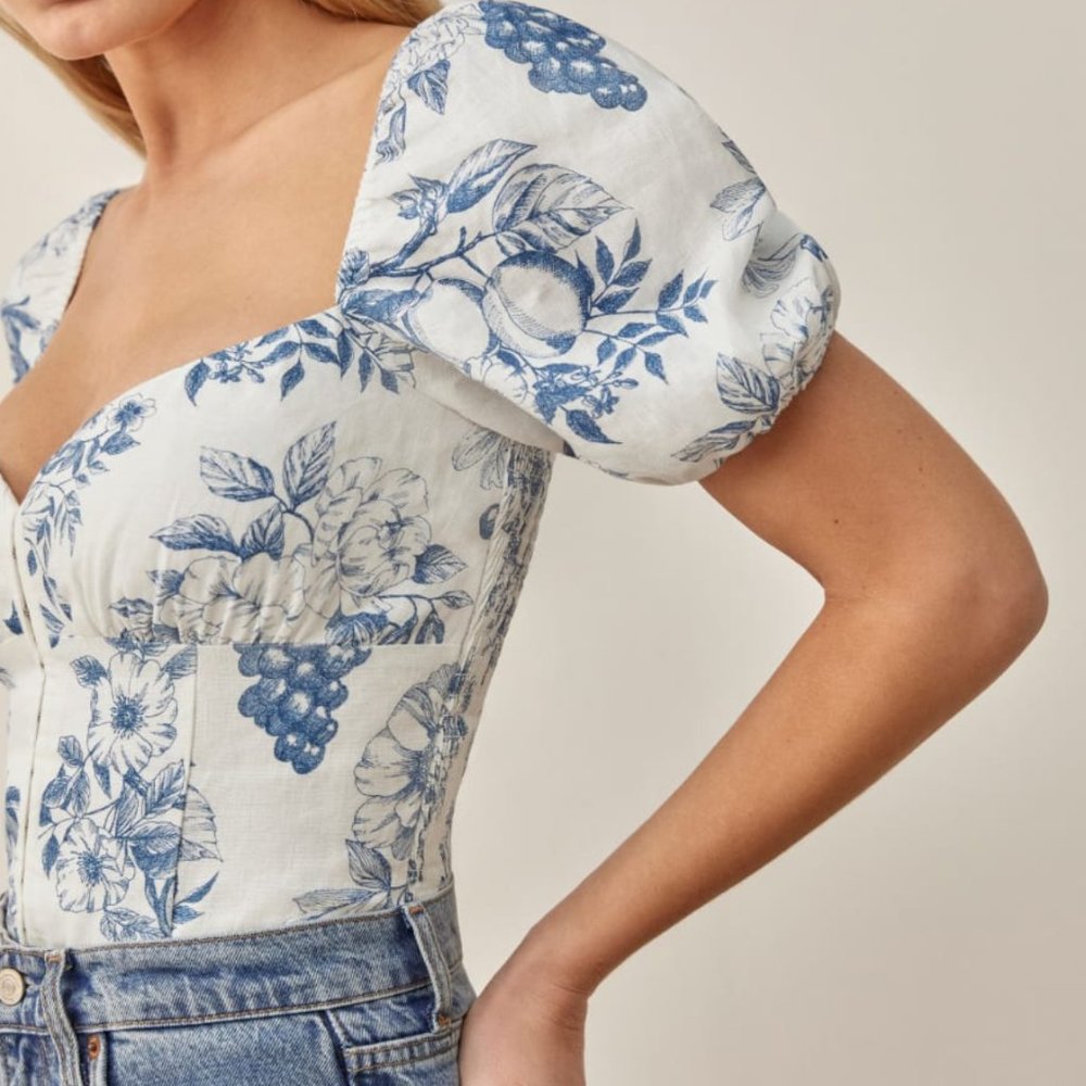 Reformation Rome Linen Top in Corsica - Picture 1 of 12